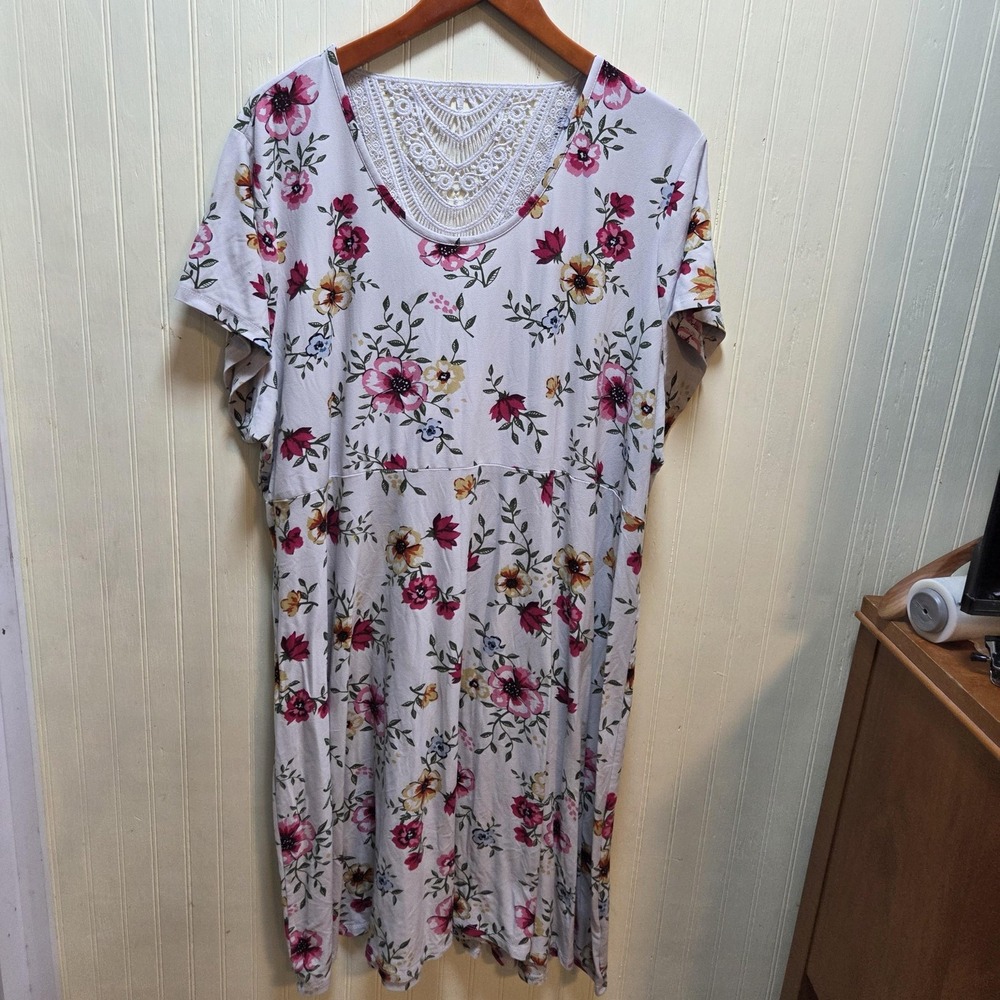 Bobbie Brooks Dress Womens 3X White Floral Short Sleeve Scoop Neck T-Shirt Lace